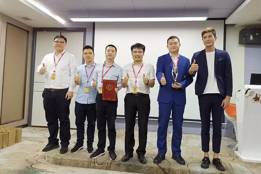 1554975789437075575.jpg IMG_1779.jpg